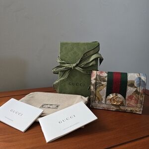 Authentic Gucci Card Case Wallet